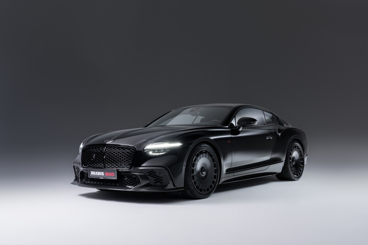 Brabus 900 Superblack Berdasarkan dari Bentley Continental GT Speed