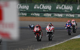 Skuad Pembalap Indonesia Sapu Bersih Podium Balap ARRC Buriram Thailand 2025