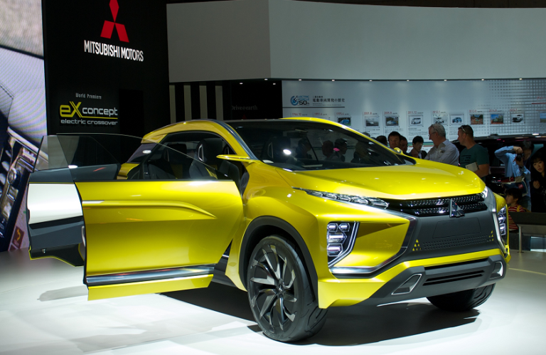 Program Menarik Mitsubishi Indonesia Februari 2017