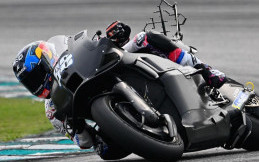 Aprilia Gunakan Perangkat Aero Rake Seperti Antena di Belakang Motor, Apa Fungsinya?