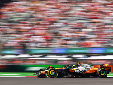 Memperebutkan Posisi Pertama, McLaren Lawan Red Bull Racing