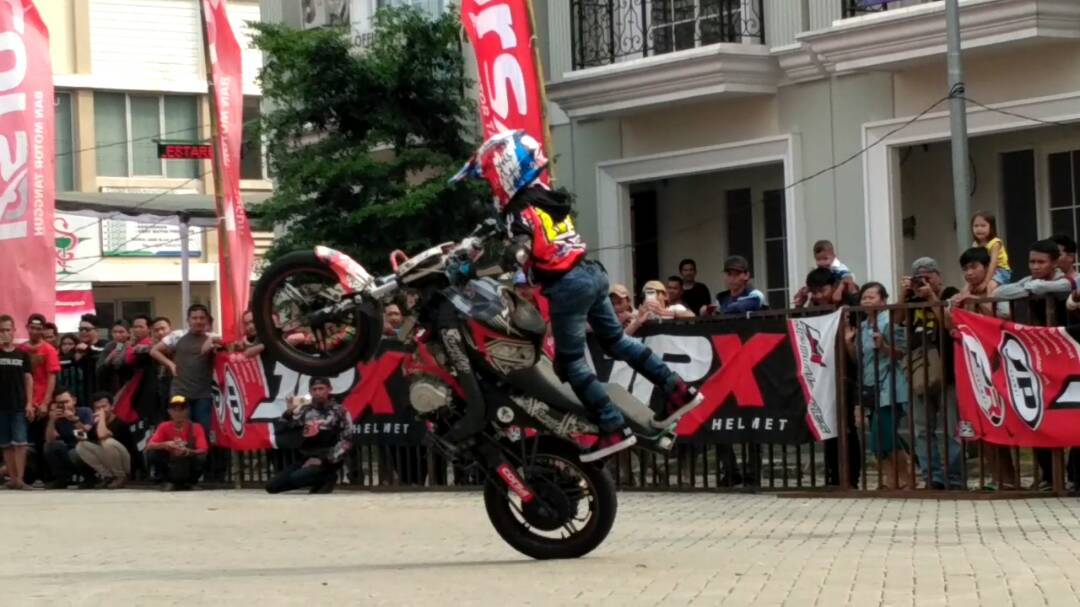 Aksi Stuntrider Cilik Asal Banjar Pikat Para Juri freestyle
