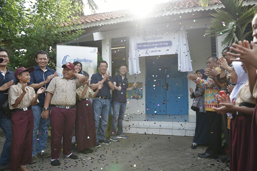 Asuransi Astra Kampanye Pijar Ilmu Dukung Pendidikan Untuk Masyarakat