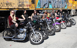 The Litas, Klub Moge Wanita Internasional yang Punya 3.500 Anggota