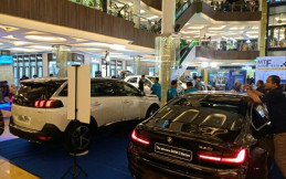 Wow, Peugeot Tawarkan Beli Mobil 5 Tahun Hanya Isi Bensin Saja di Bandung