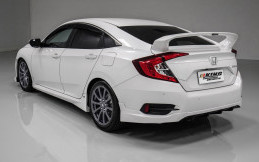Honda Civic Sedan Makin Keren, Lirik Spoiler dan Pelek Baru dari Mugen