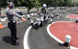 Tes Angka 8 dan Zig Zag Saat Pembuatan SIM akan Dikaji Ulang