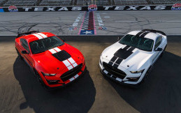 Blue Oval Luncurkan Komponen Karbon Khusus Ford Mustang Shelby GT500