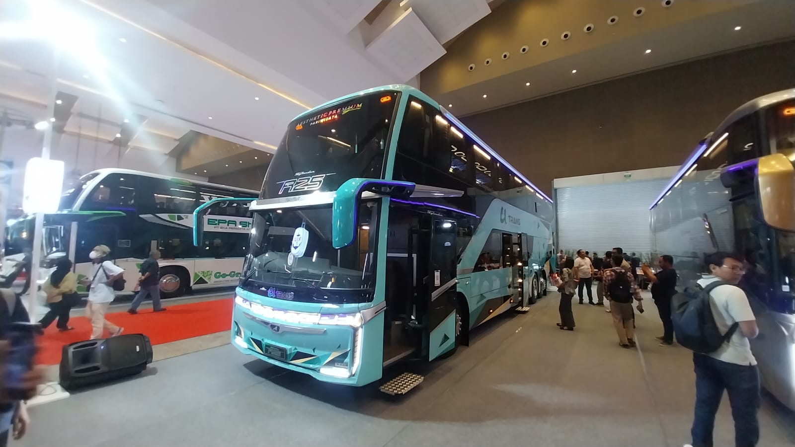 Skylander R25 Double Decker Perdana Tampil di Buswold 2026