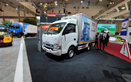 Isuzu Giga dan Traga Refrigerator Dukung Pengusaha Jaga Kualitas Produk