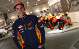 Pembalap MotoGP Repsol Honda Team Marc Marquez Tiba di Bandung
