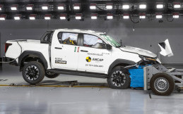 Hasil Uji Tabrak Toyota Hilux Terbaru Versi ANCAP Australia