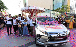 Xpander Tons of Real Happiness Berbagi Kebahagiaan di Palembang