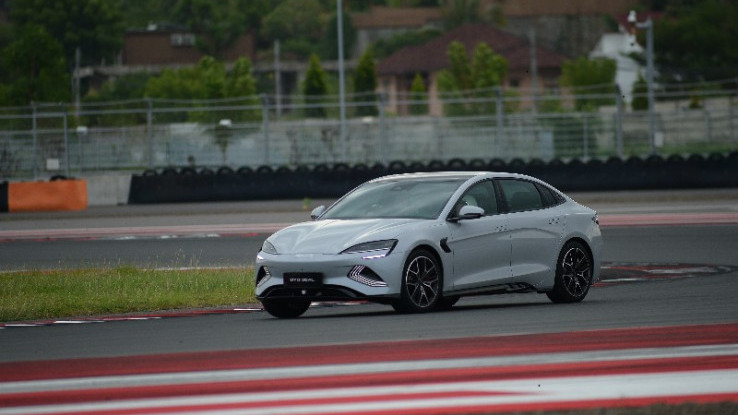 Mengenal Cara Kerja Sistem Suspensi Aktif Milik BYD