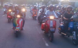 Gelar Donasi Ramadan, Skuteris Gandeng Bikers Klasik