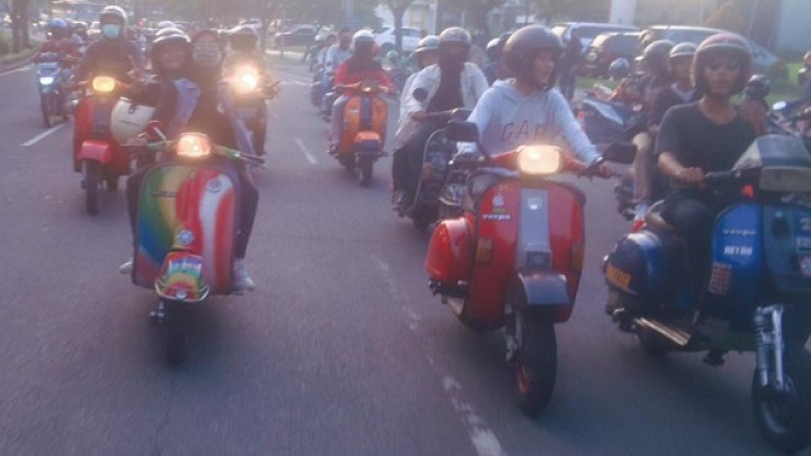 Gelar Donasi Ramadan, Skuteris Gandeng Bikers Klasik