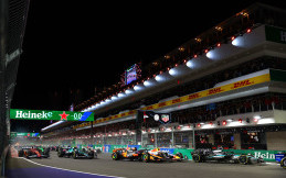 Hasil F1 Las Vegas 2025: Max Verstappen Juara, Duet McLaren Diskualifikasi