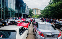 70 Komunitas Mobil Jabodetabek Ramaikan Ajang Kumpul Akhir Pekan