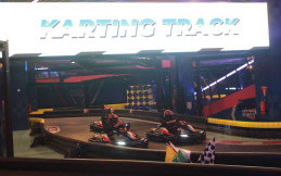 Playtopia Resmikan Arena Balap Gokart Unik Pertama di Indonesia
