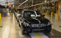 Mercedes-Benz C-Class Diperkirakan Berhenti Berproduksi di Amerika 