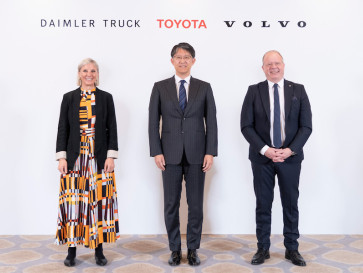 Daimler, Volvo, dan Toyota Percepat Era Truk Hidrogen Melalui Cellcentric