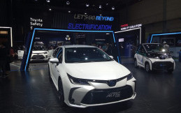 Line Up Kendaraan Elektrifikasi Toyota di Jakarta Auto Week