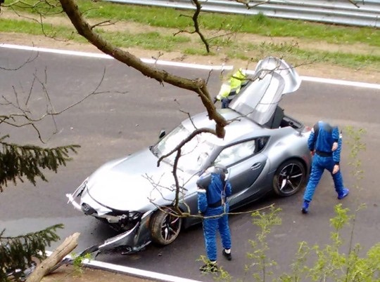 Waduh, Toyota Supra Sudah Kecelakaan Aja Nih
