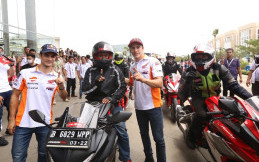 Marquez dan Pedrosa Ajak Pemuda Indonesia Tegakkan Etika Berkendara