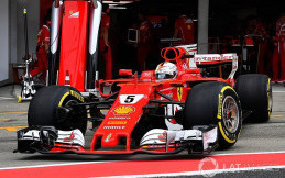 Bos Force India: Ferrari Mencoba Bunuh Diri