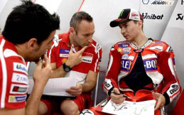 Jorge Lorenzo: Ducati Harus Contoh Yamaha