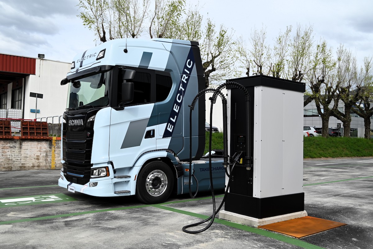 Scania Bakal Pamer Ekosistem Transportasi Cerdas di Transpotec 2026