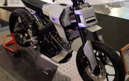 Modifikasi Motor Custom Pap N Mam Modified yang Sabet 3 Trofi Indonesian Custom Show