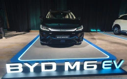 BYD M6 EV Terbaru Segera Meluncur di Indonesia, Isi Baterai Cuma 5 Menit