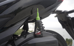 Oli Baru Deltalube Gear Matic SAE 10W-30 API SN Berusaha Jawab Kebutuhan Motor Matik