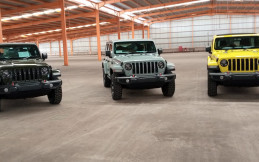 Mengenal Fitur Sky-One Touch Power Roof pada Jeep Wrangler Rubicon Terbaru