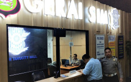 Hore, Perpanjang SIM di Tangerang Bisa Sambil Kongkow Ke Mall