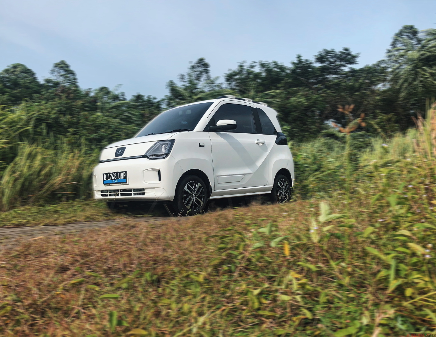 Test Drive DFSK Seres E1, Micro EV Imut dengan Efisiensi Tinggi dan Kendali Gesit