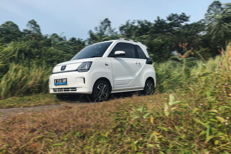 Test Drive DFSK Seres E1, Micro EV Imut dengan Efisiensi Tinggi dan Kendali Gesit