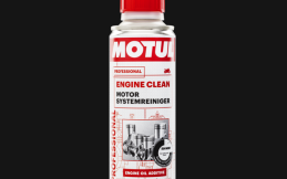 Sering Ganti Merek Oli? Ini Pentingnya Menggunakan 'Engine Clean'