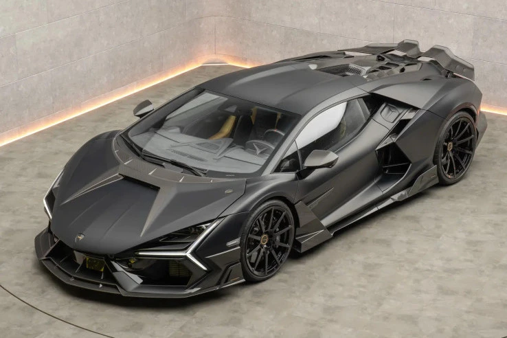 Mansory Initiate Berbasis Lamborghini Revuelto yang Disempurnakan