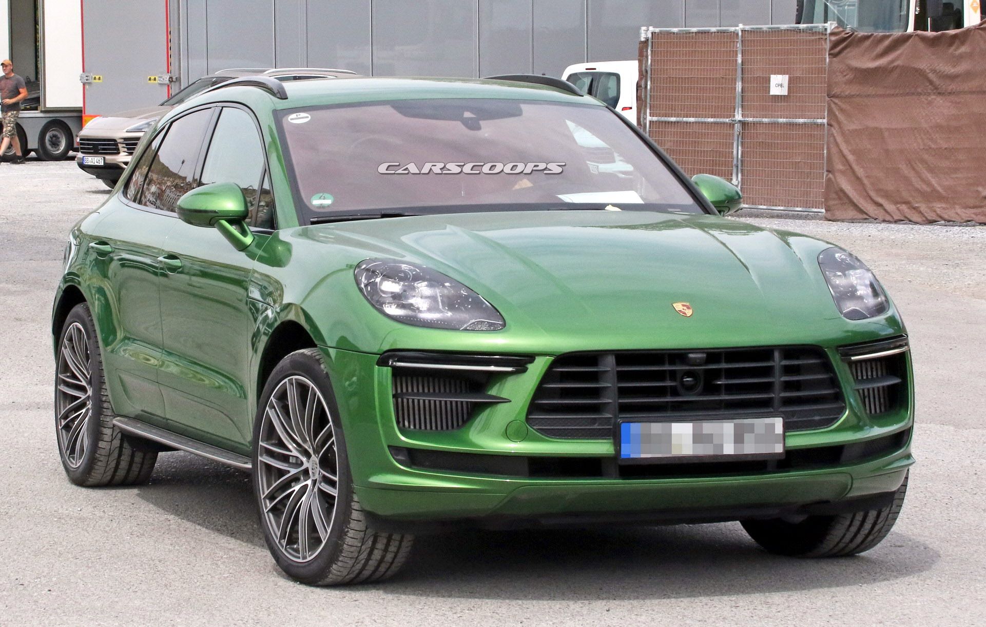 Porsche Siap Luncurkan Macan Dengan 'Wajah' Baru
