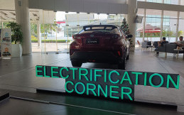 Merawat Mobil Listrik dan Hybrid Lebih Mudah dari Konvensional