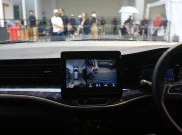 Ragam Fitur di Head Unit Suzuki XL7 New Alpha Hybrid
