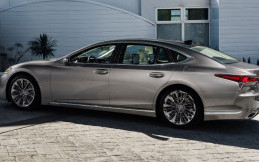 Lexus LS 500 Suguhkan Keramah-tamahan Tradisi Jepang