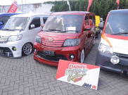 35 unit Mobil Riuhkan Daihatsu Dress-up Challenge Malang