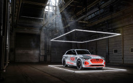 Mobil Listrik Audi e-tron Terbaru Segera Masuk Jalur Produksi