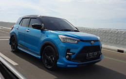 Liburan Pakai Mobil Pribadi? Jangan Lupa Bawa Barang-barang Ini