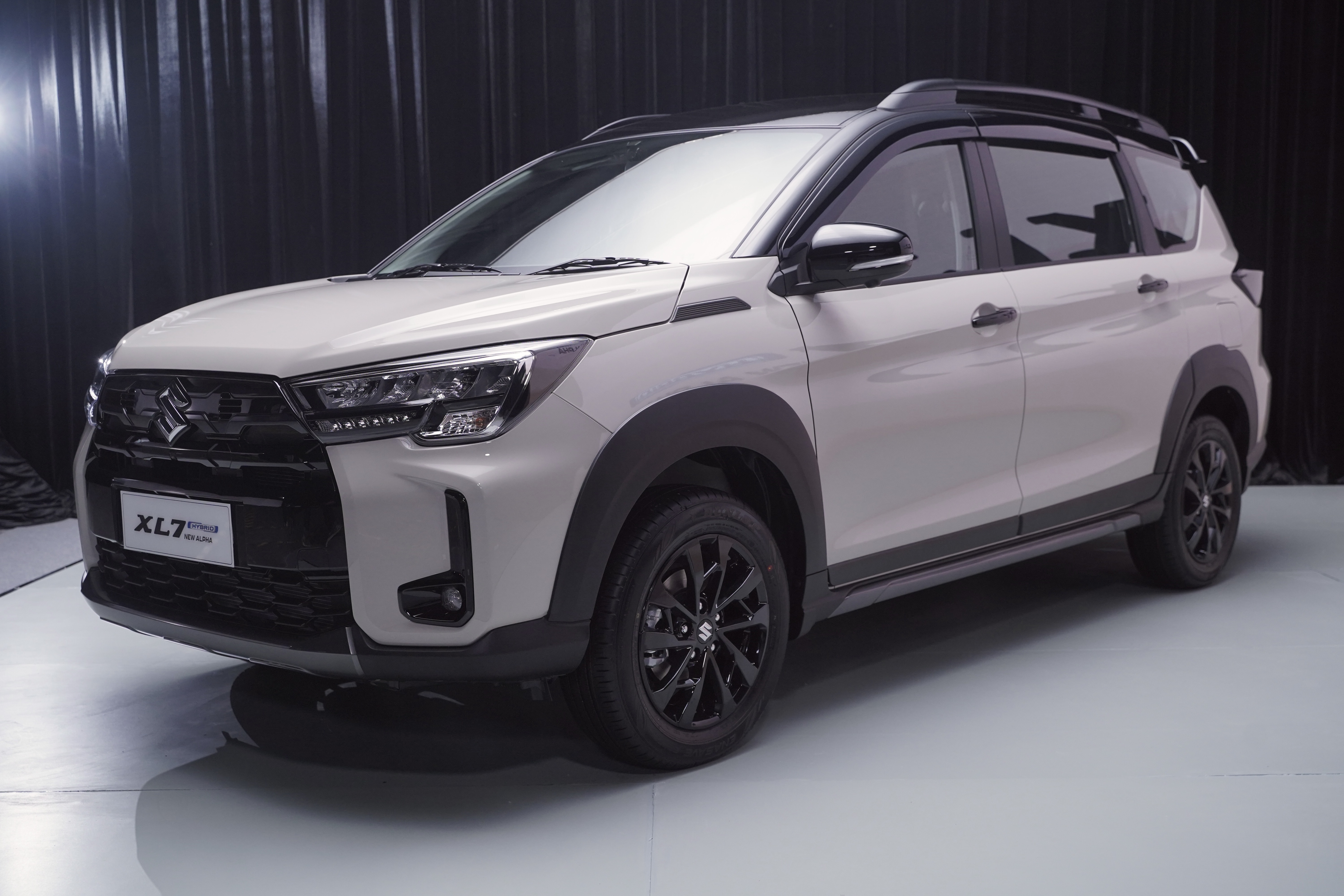 Suzuki XL7 new Alpha
