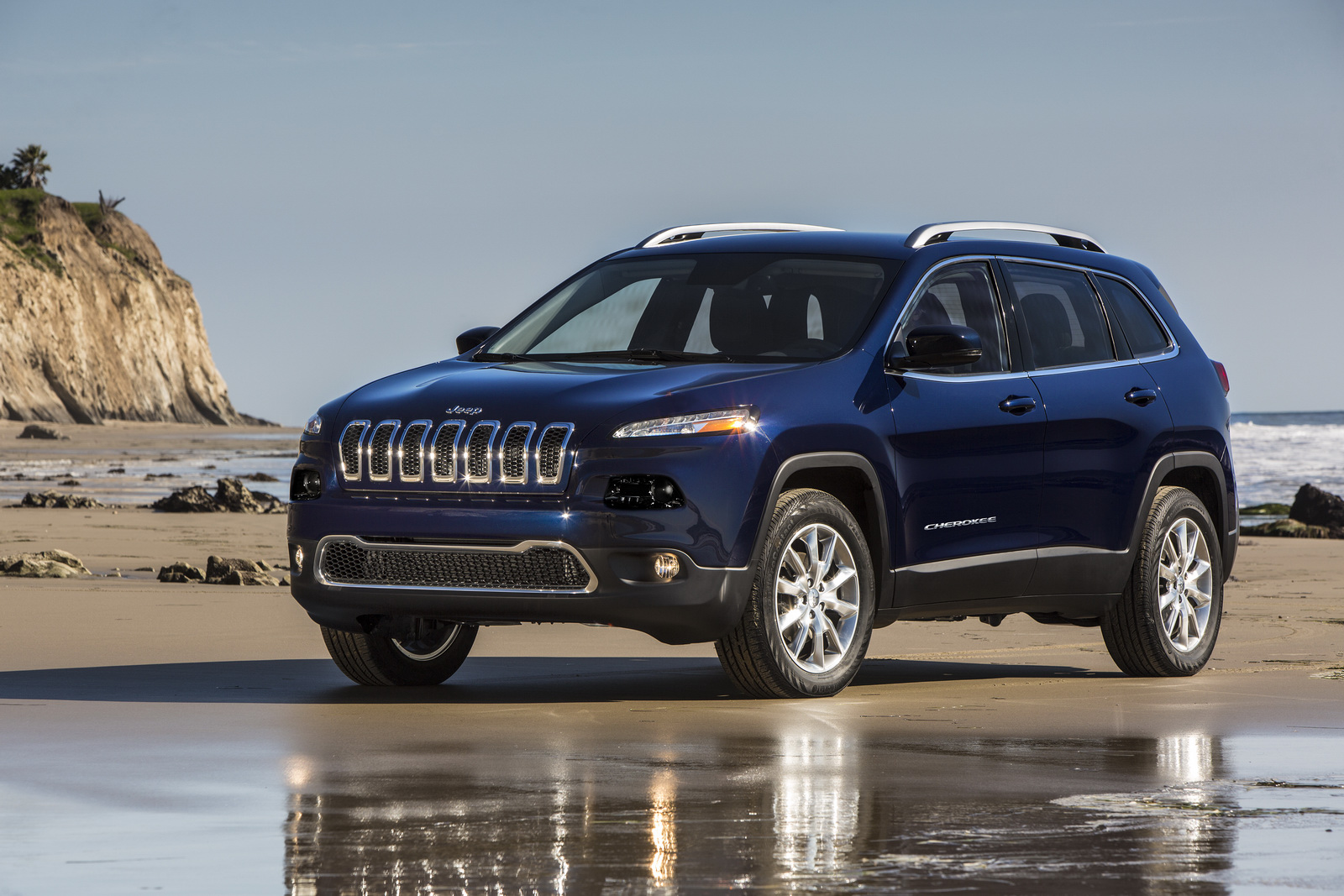FCA Bantah Laporan Great Wall Motors akan Beli Jeep