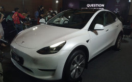 Setelah Berhenti Karena Lockdown, Pabrik Tesla di Tiongkok Kembali Beroperasi